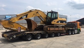 CAT 325CL SOLD TO MORROCO